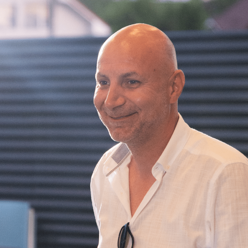 Laurentiu Negres Happy Mix Grill Client HOLD Marketing